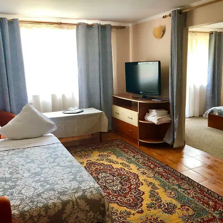 בית הארחה Pensiunea Karelia 3*